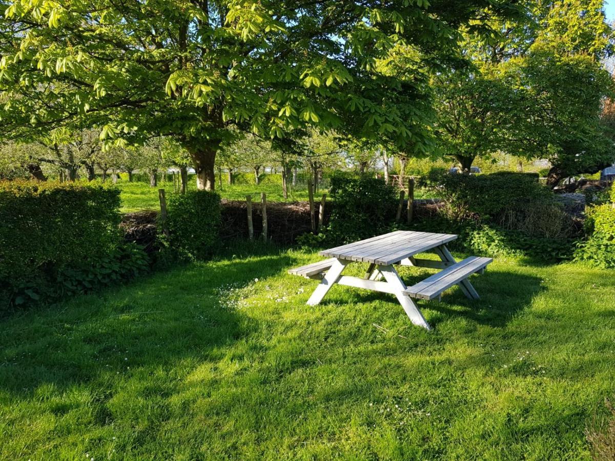De Bedstee Villa Schoondijke Luaran gambar