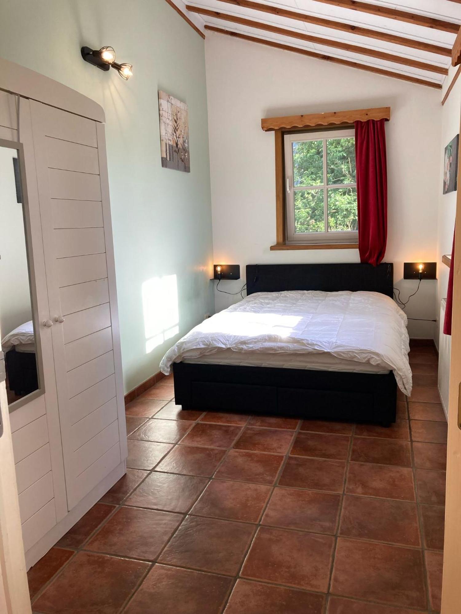 De Bedstee Villa Schoondijke Luaran gambar